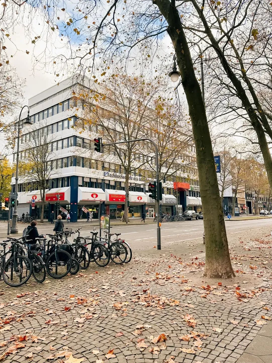 Sprachschule Aktiv 4